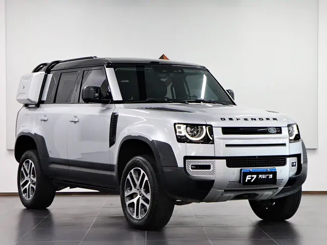 Land Rover Defender — Фото автомобиля 3