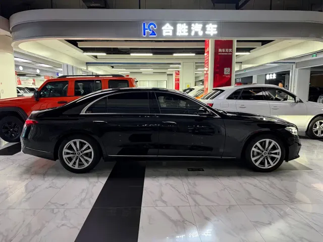 Mercedes-Benz S-Class — Фото автомобиля 6