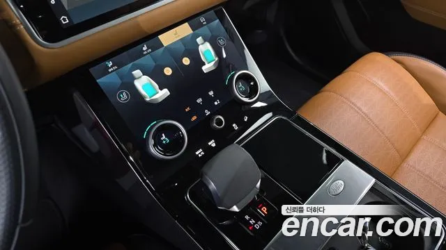 Land Rover Range Rover Velar Range Rover Velar 3.0 P400 R-Dynamic HSE — Фото автомобиля 8