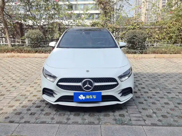 Mercedes-Benz A-Class — Фото автомобиля 2