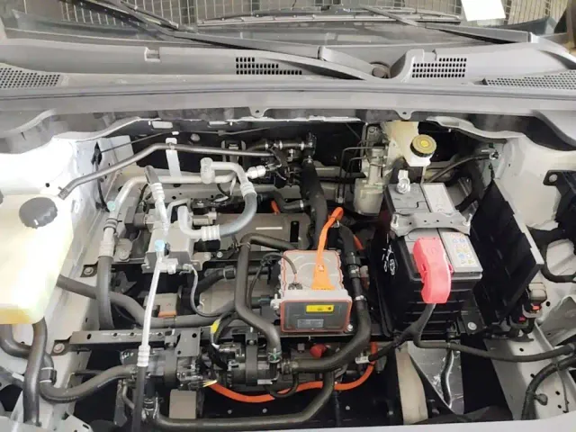 Dongfeng SKY EV01 — Фото автомобиля 19