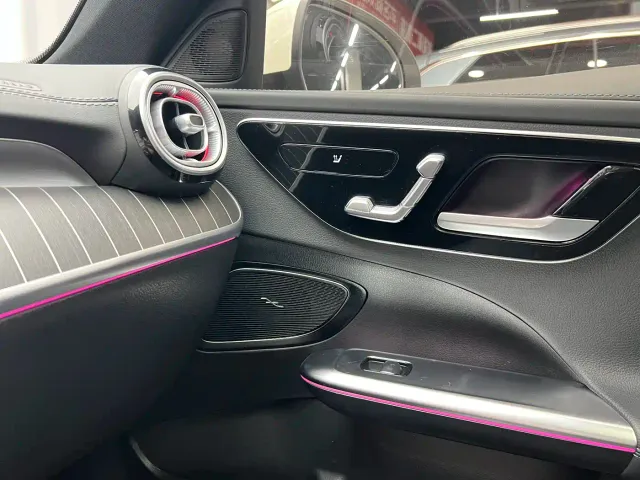 Mercedes-Benz C-Class — Фото автомобиля 11