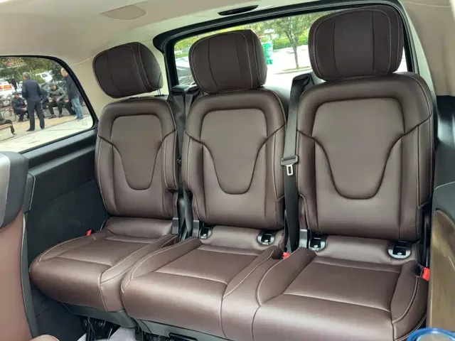Mercedes-Benz V-Class — Фото автомобиля 18