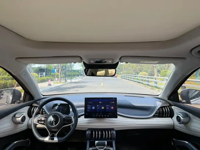 BYD Yuan PLUS — Фото автомобиля 18