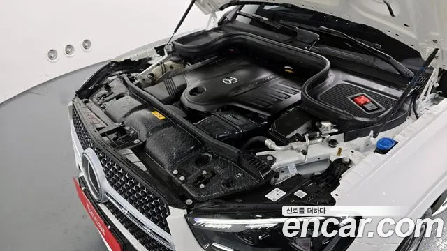 Mercedes-Benz GLE-Class — Фото автомобиля 6
