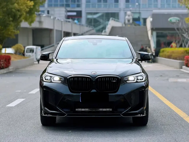 BMW X4 M40i — Фото автомобиля 3