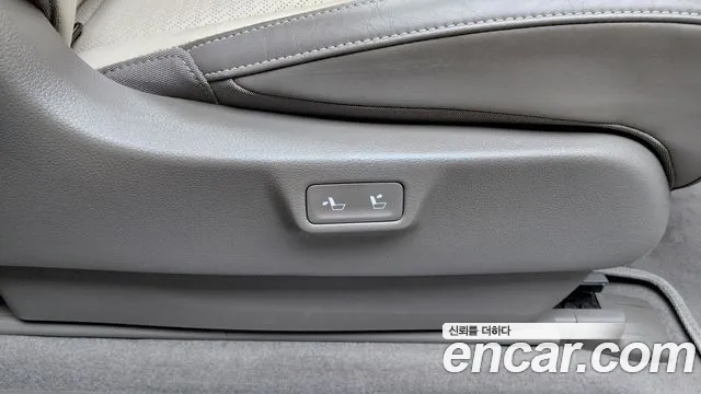 Kia Carnival Generation 4 — Фото автомобиля 29