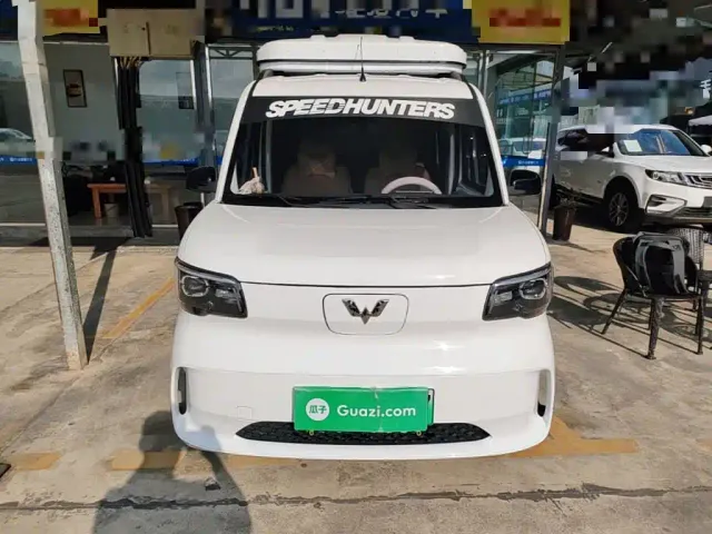 Wuling Zhiguang NEV — Фото автомобиля 2