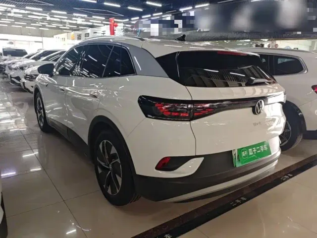 Volkswagen ID.4 Crozz — Фото автомобиля 4