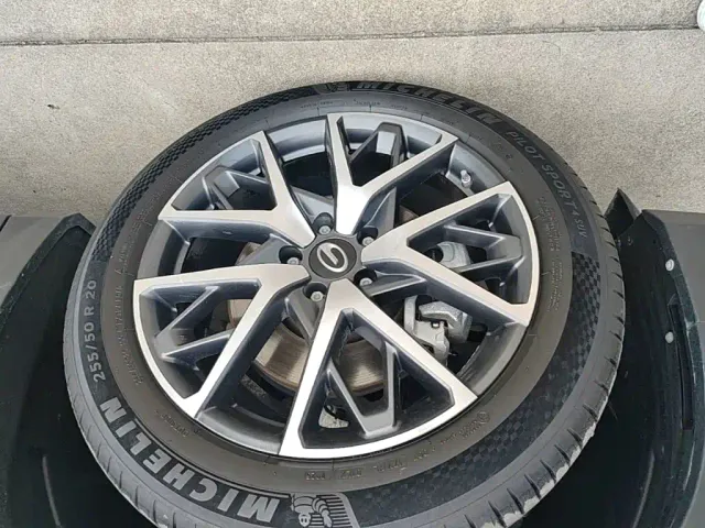 GAC Trumpchi GS8 — Фото автомобиля 22