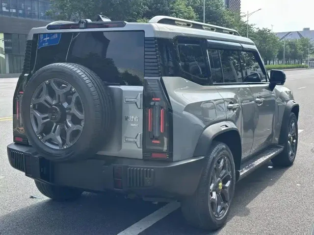 Jetour T2 — Фото автомобиля 2
