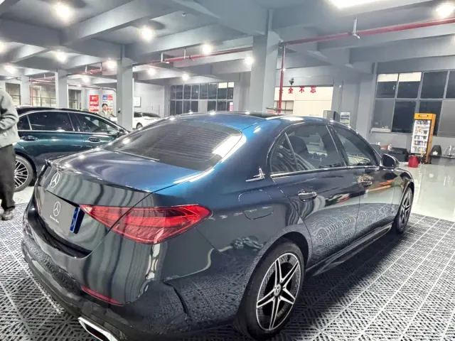 Mercedes-Benz C-Class — Фото автомобиля 4