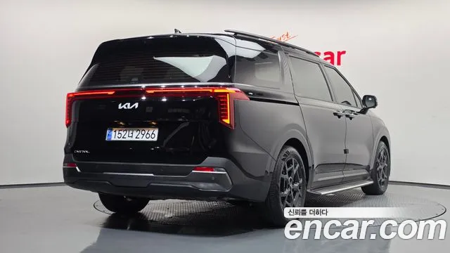 Фотография автомобиля — Kia Carnival Generation 4