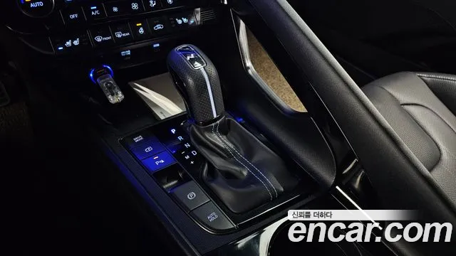 Hyundai Avante CN7 — Фото автомобиля 9