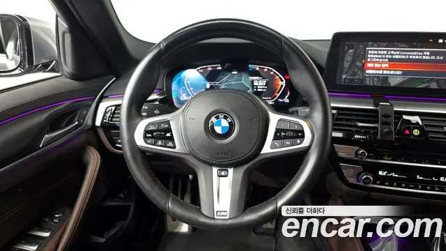 BMW 5-Series 5 серия (G30) 523d xDrive M Sport — Фото автомобиля 12
