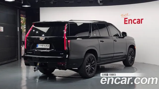 Cadillac Escalade Escalade 5 поколение — Фото автомобиля 2