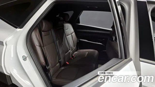 Hyundai Tucson Tucson (NX4) Бензин 1.6 турбо 2WD — Фото автомобиля 25
