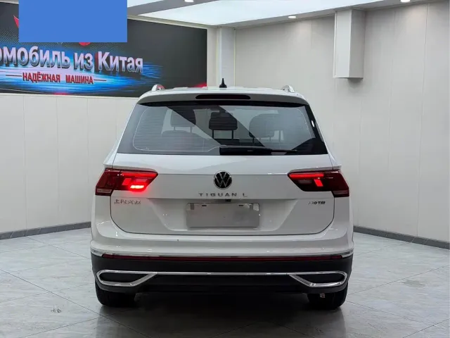 Volkswagen Tiguan L — Фото автомобиля 5