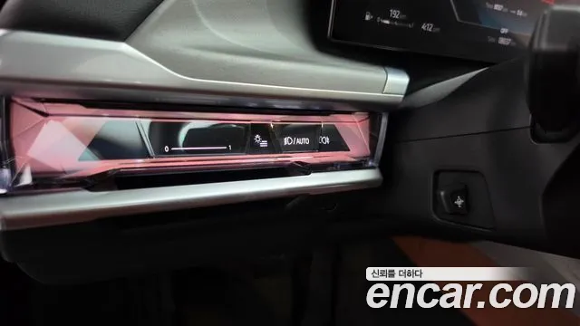 BMW 7-Series 7 серия (G70) 740i sDrive Design Pure Excellence — Фото автомобиля 22