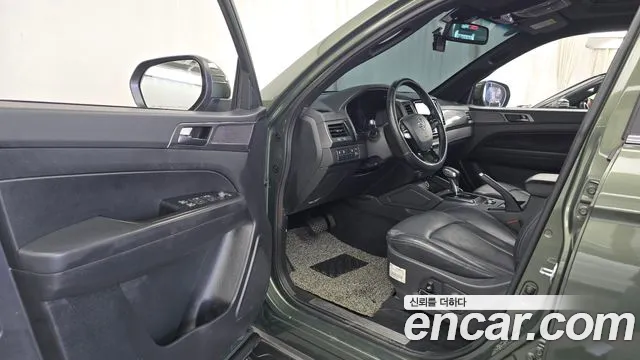 KG_Mobility_Ssangyong Rexton Новый Rexton Sport Дизель 2.2 4WD — Фото автомобиля 10