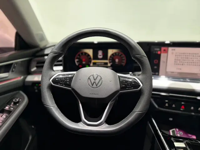 Volkswagen Lamando — Фото автомобиля 9