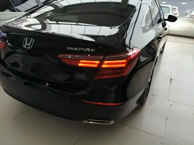 Honda Inspire — Фото автомобиля 7