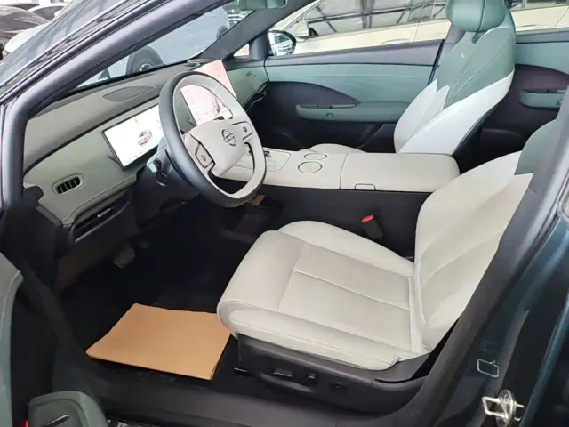 Nissan N7 — Фото автомобиля 14