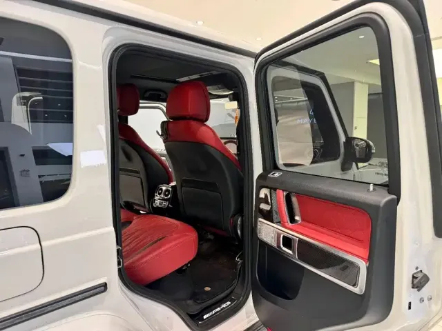 Mercedes-Benz G-Class — Фото автомобиля 13