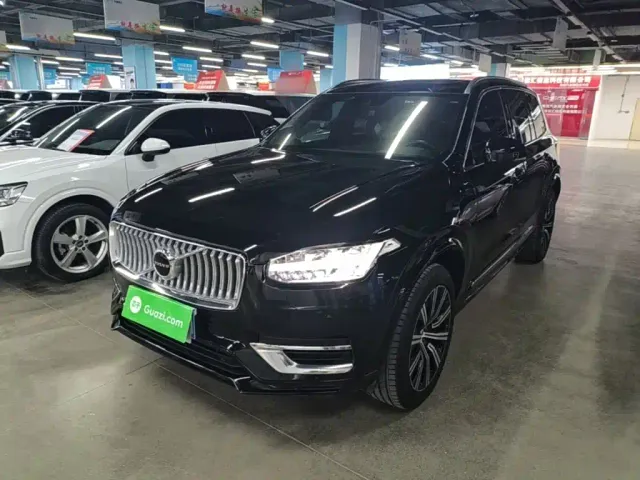 Фотография автомобиля — Volvo XC90