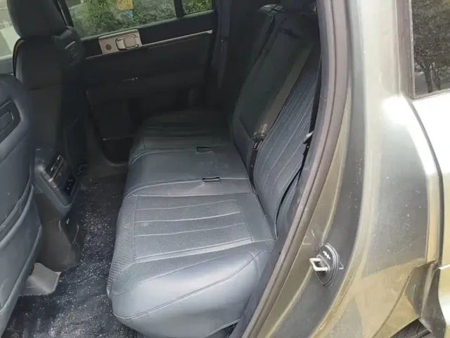 BYD FangChengBao Titanium 7 — Фото автомобиля 16