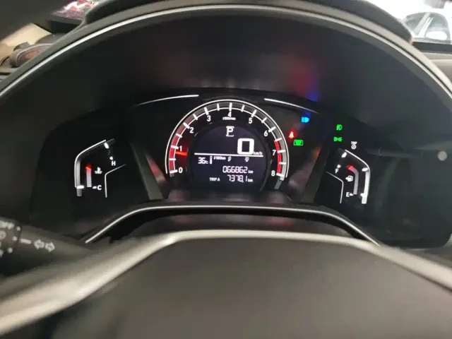 Honda CR-V — Фото автомобиля 11