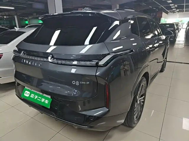 Lynk & Co 08 EM-P — Фото автомобиля 6