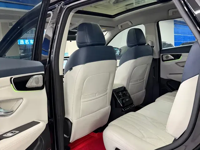 Jetour Shanhai L7 — Фото автомобиля 11