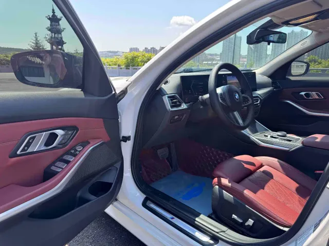 BMW 3 Series — Фото автомобиля 7