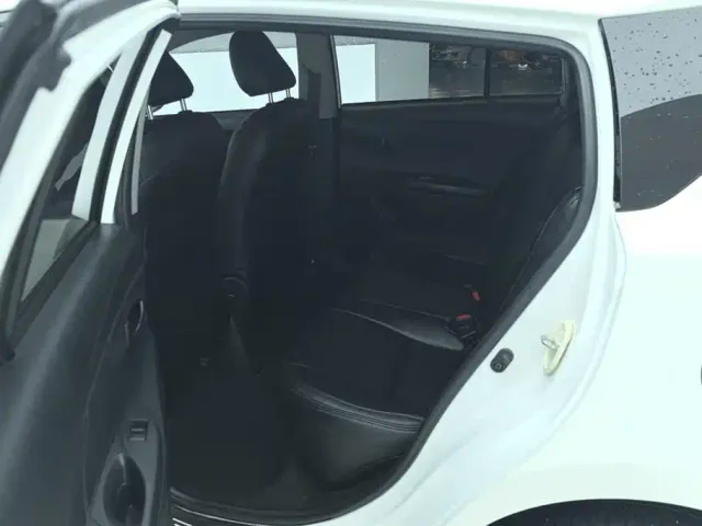 Toyota Vios FS — Фото автомобиля 11