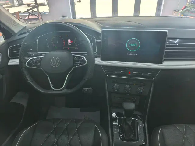 Volkswagen Tiguan L — Фото автомобиля 22