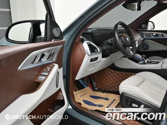 BMW XM G09 — Фото автомобиля 11