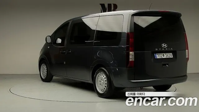 Hyundai Staria — Фото автомобиля 4