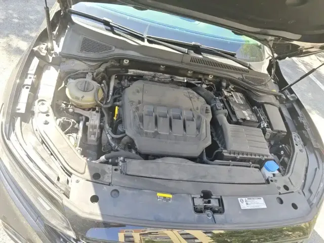 Volkswagen Passat — Фото автомобиля 10