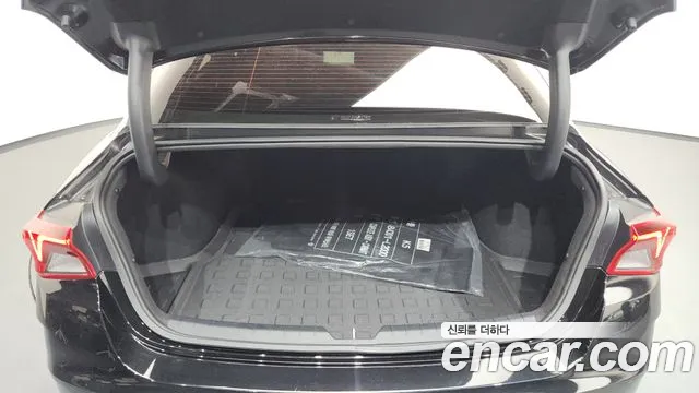 Kia K5 Prestige — Фото автомобиля 20