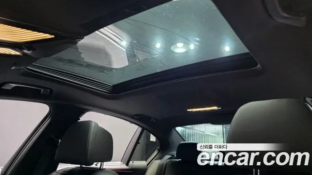 BMW 5 Series G30 — Фото автомобиля 24