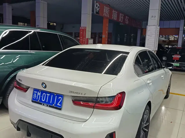 BMW 3 Series — Фото автомобиля 9