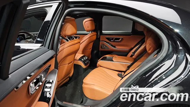 Mercedes-Benz S-Class S-класс W223 — Фото автомобиля 16