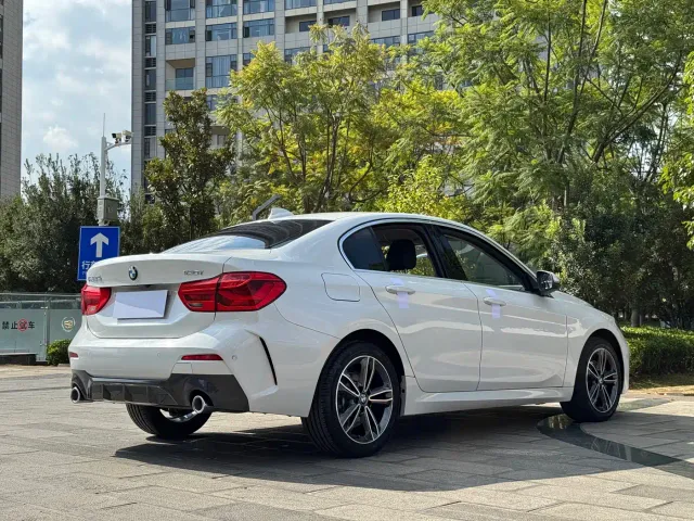 BMW 1 Series — Фото автомобиля 7
