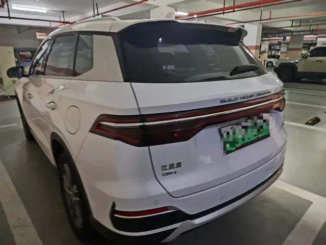 BYD Song Pro — Фото автомобиля 5
