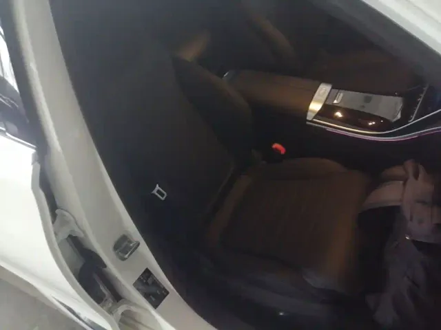 Mercedes-Benz C-Class — Фото автомобиля 24