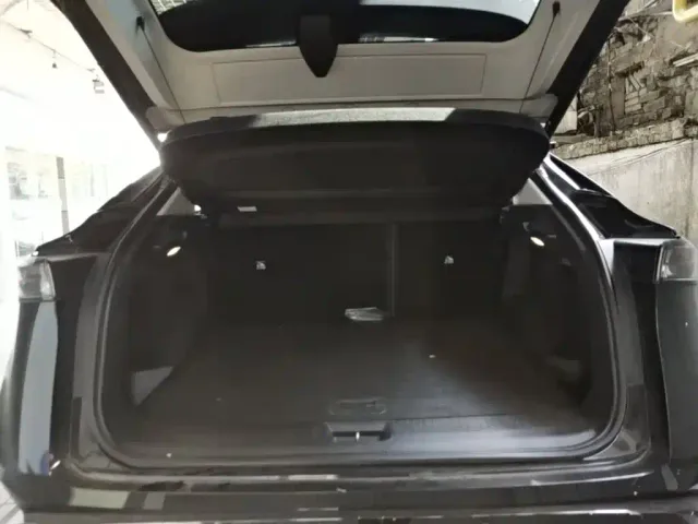Nissan Ariya — Фото автомобиля 18