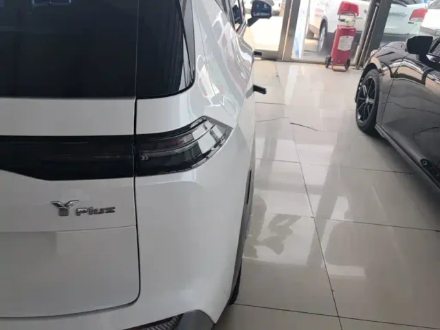 GAC Aion Y — Фото автомобиля 7