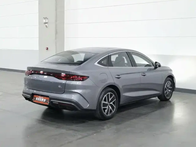 BYD Qin L — Фото автомобиля 2