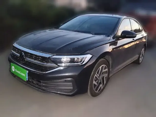 Фотография автомобиля — Volkswagen Sagitar